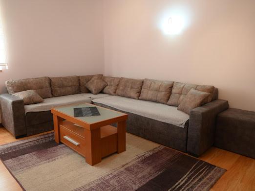 Mb Apartments Jagodina Dış mekan fotoğraf