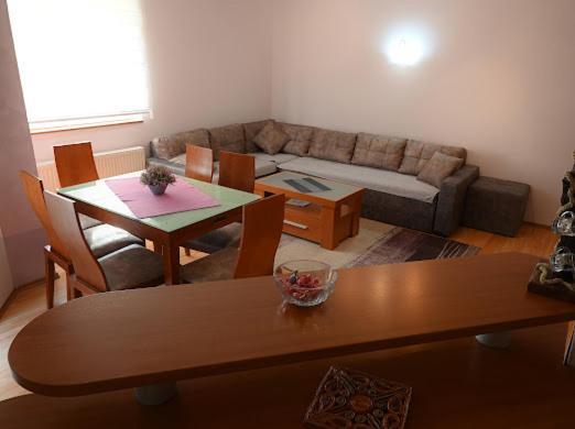 Mb Apartments Jagodina Dış mekan fotoğraf